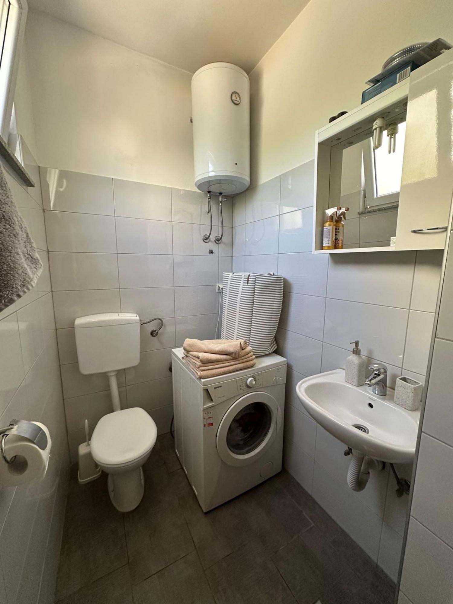 Apartman Zrinjski Appartement Mostar Buitenkant foto